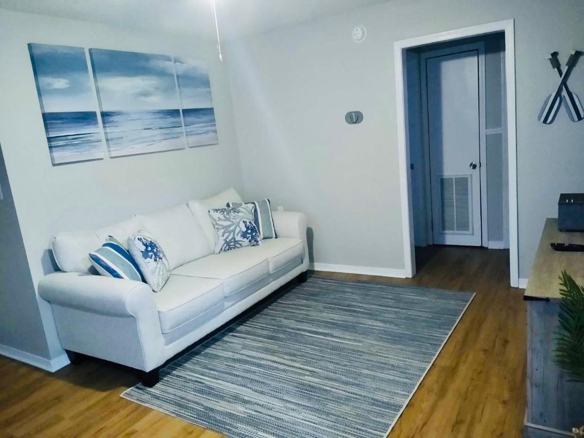 White Sand Getaway Steps From Beach Gulfport Exterior foto